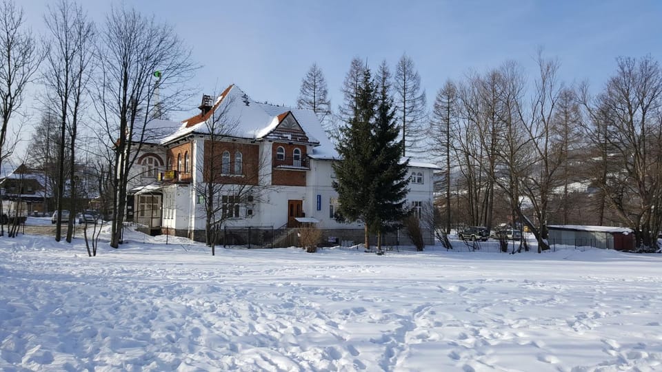 Property building, Winter