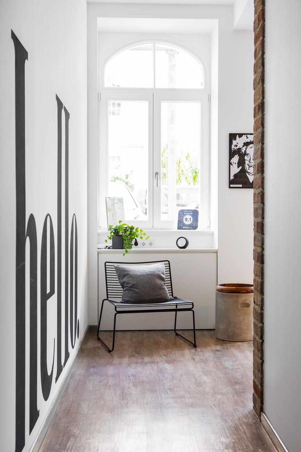 Lobby or reception, Decorative detail