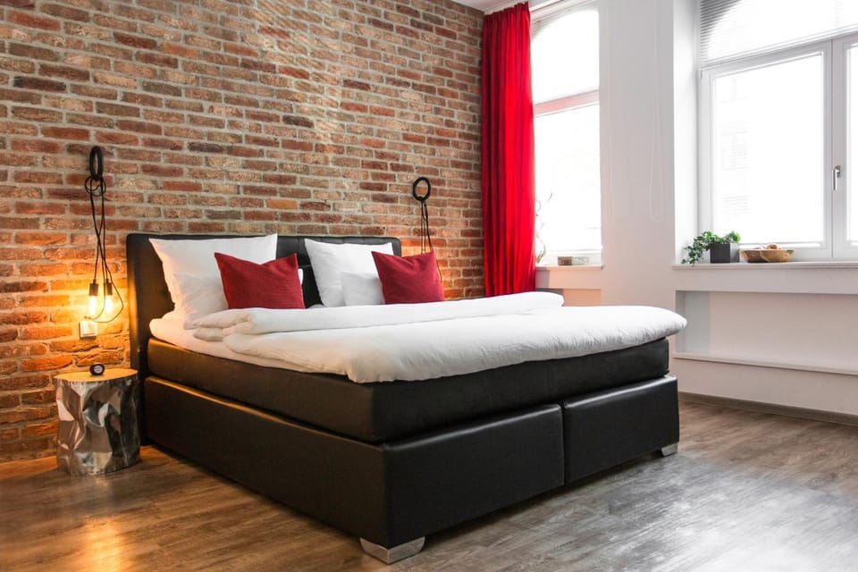 Bed, Decorative detail