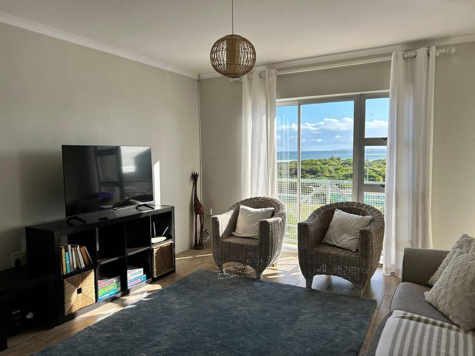 Bella Casa 179 - Atlantic Ocean & Robben Island View - Big Bay Beach Club Apartment Apartment in Cape Town