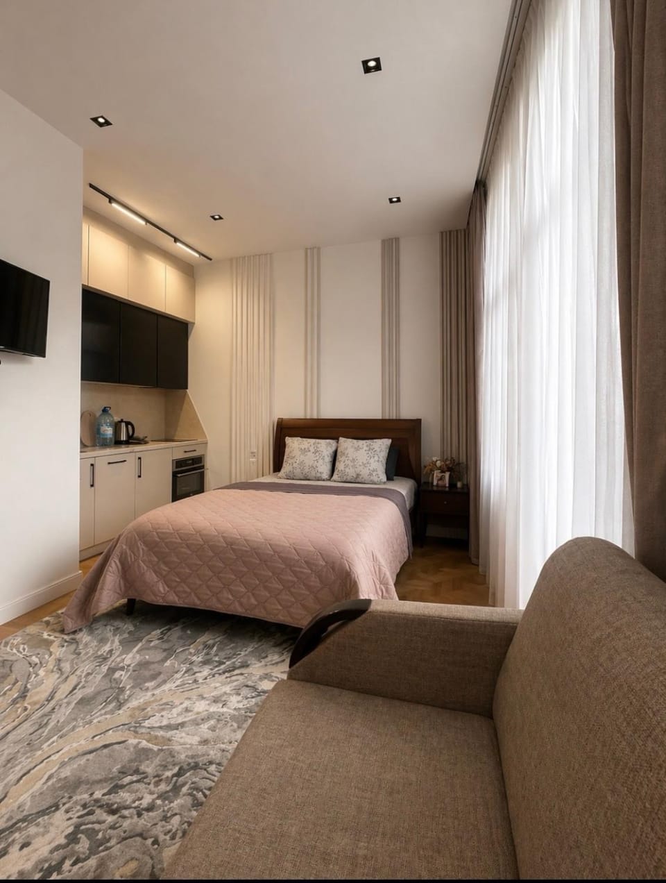 9, LVIV -APART 1 кім Центр з балконом безкоштовна парковка Apartment in Lviv