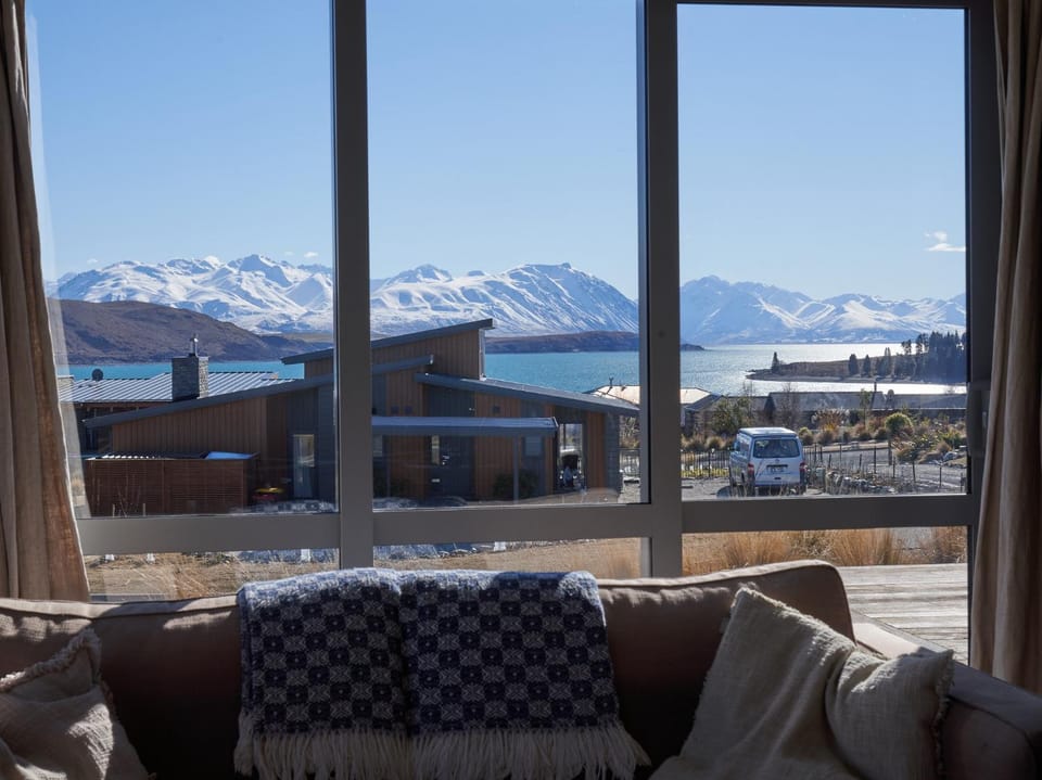 Seating area, Lake view, Mountain view