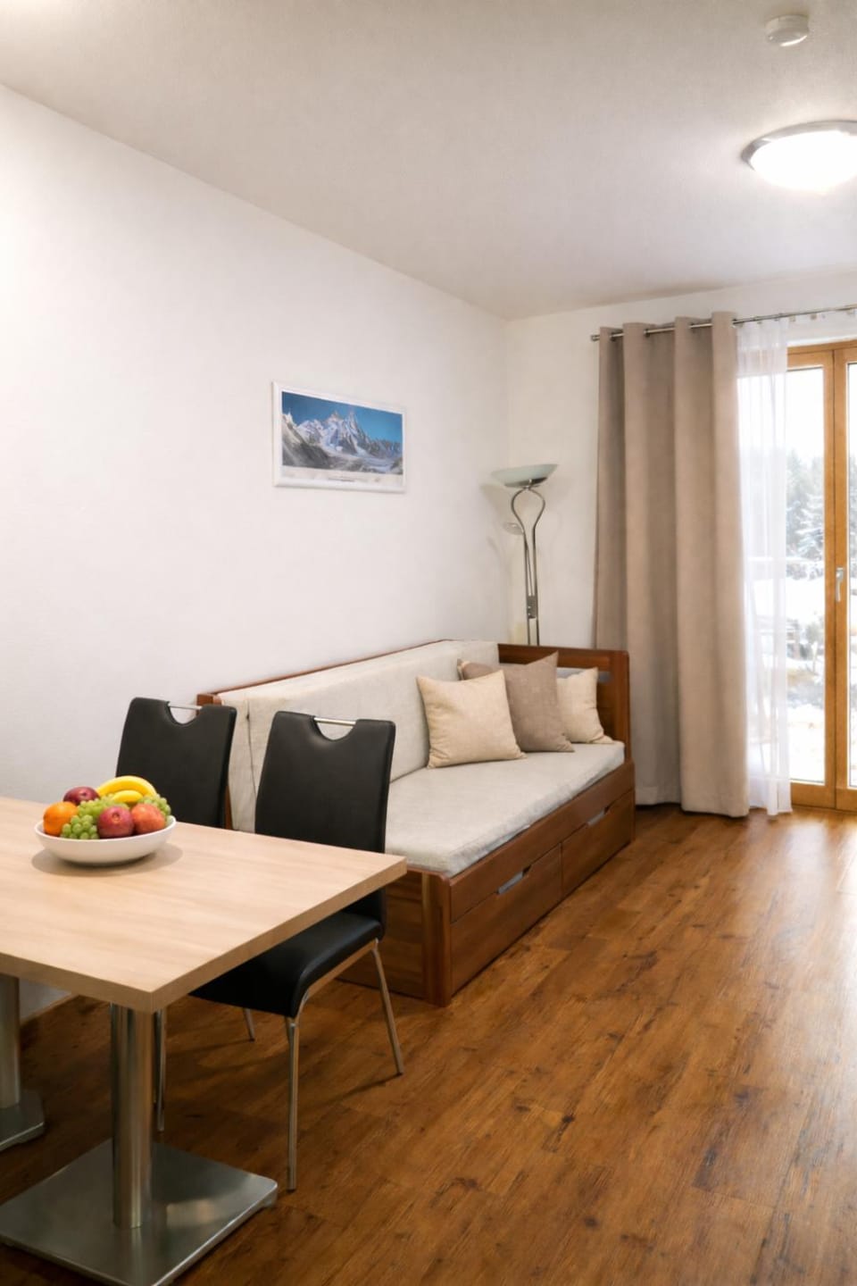 Seating area, Mountain view