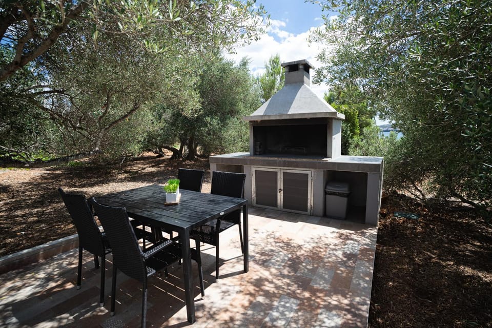 Modrave Robizon Bed and Breakfast in Murter