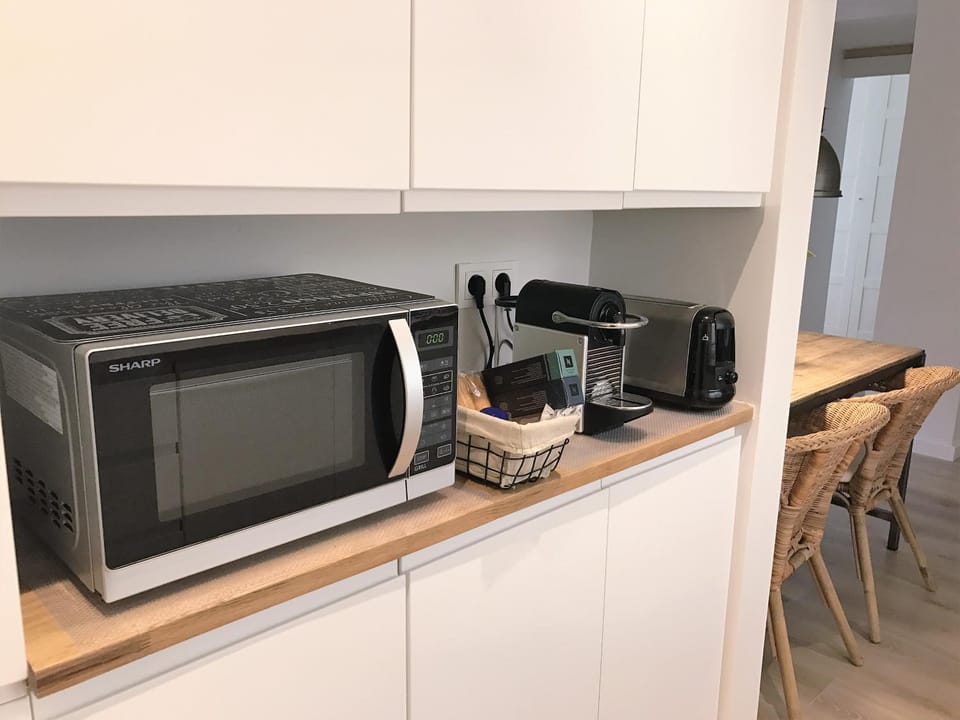 Coffee/tea facilities, Kitchen or kitchenette