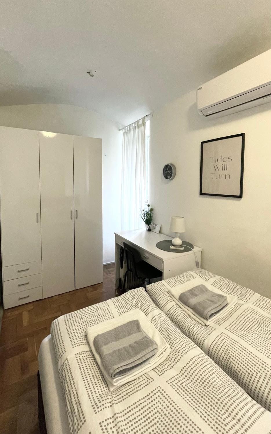 Bedroom, towels, wardrobe, air conditioner