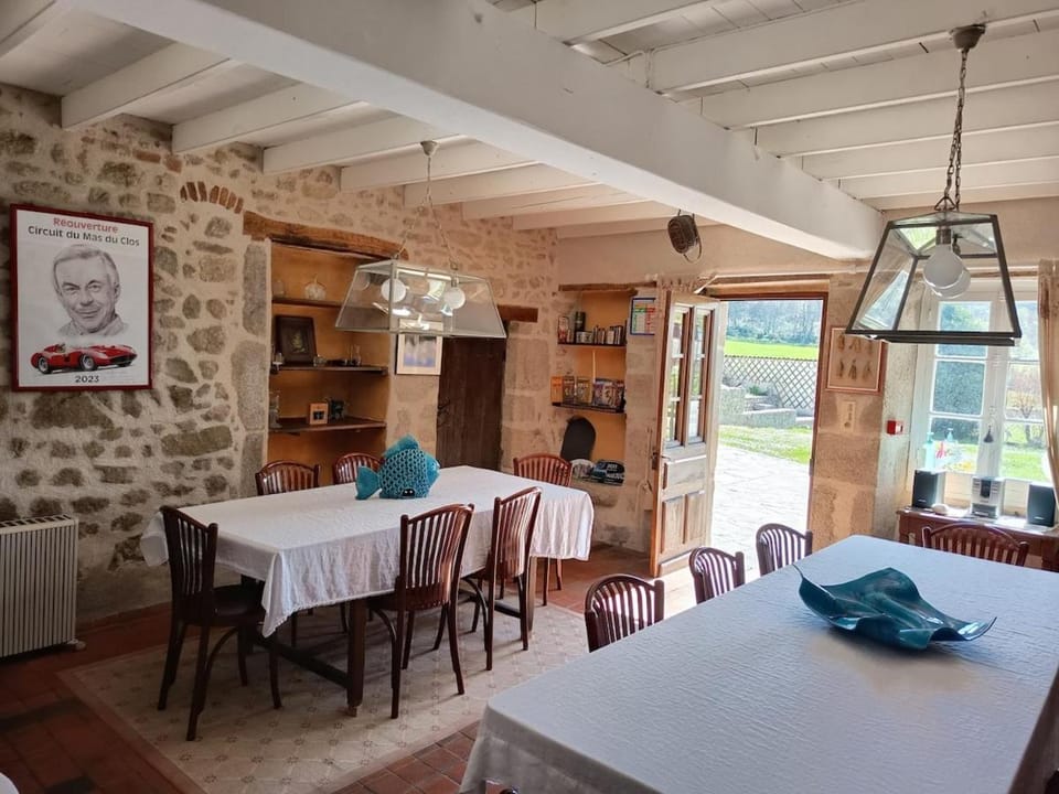 Les Vergnes Bed and Breakfast in Nouvelle-Aquitaine