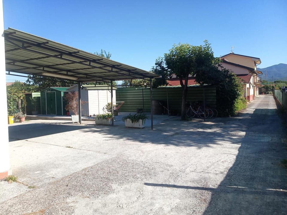 Property building, Other