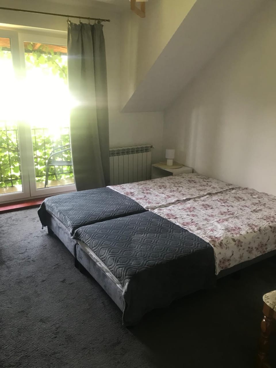 Property building, Bed