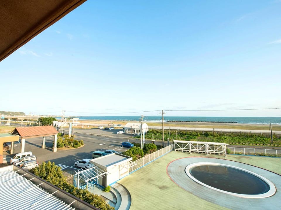 Pool view, Sea view