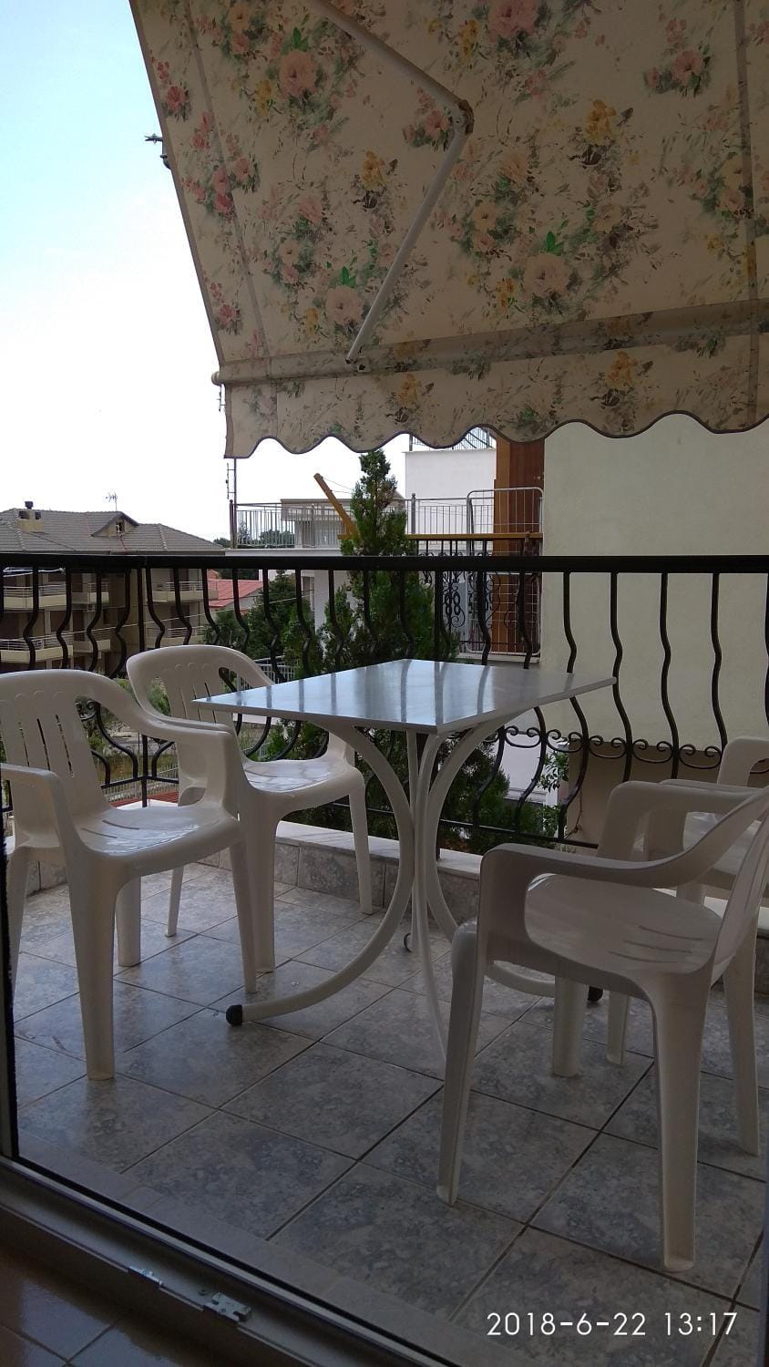 Patio, Balcony/Terrace, Garden view, Sea view, Quiet street view