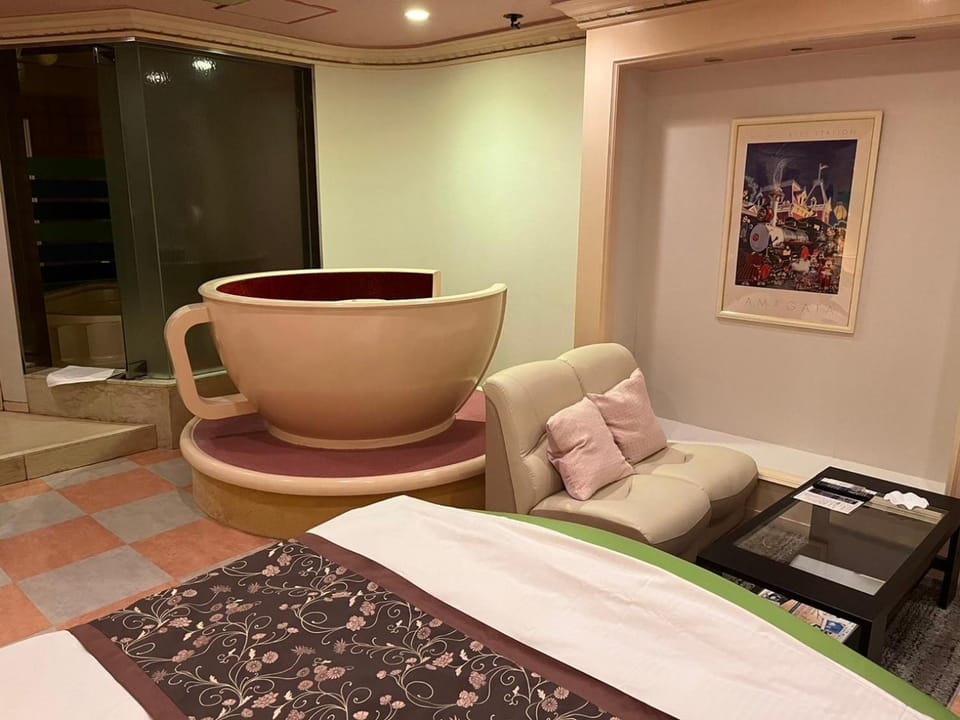 オーラリゾート四條畷 Love hotel in Osaka Prefecture