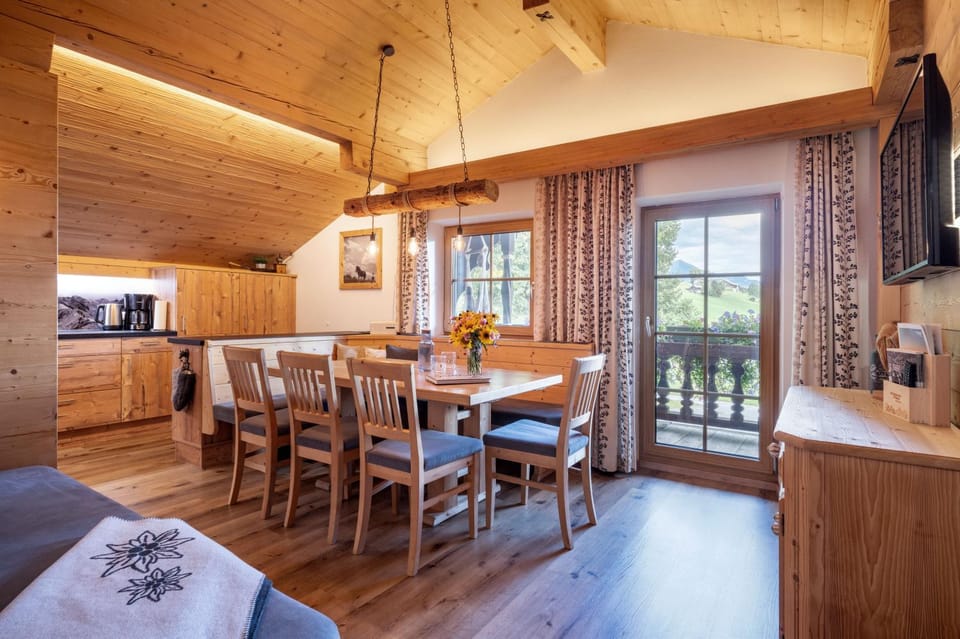 Fuchsbauer Apartment in Tyrol