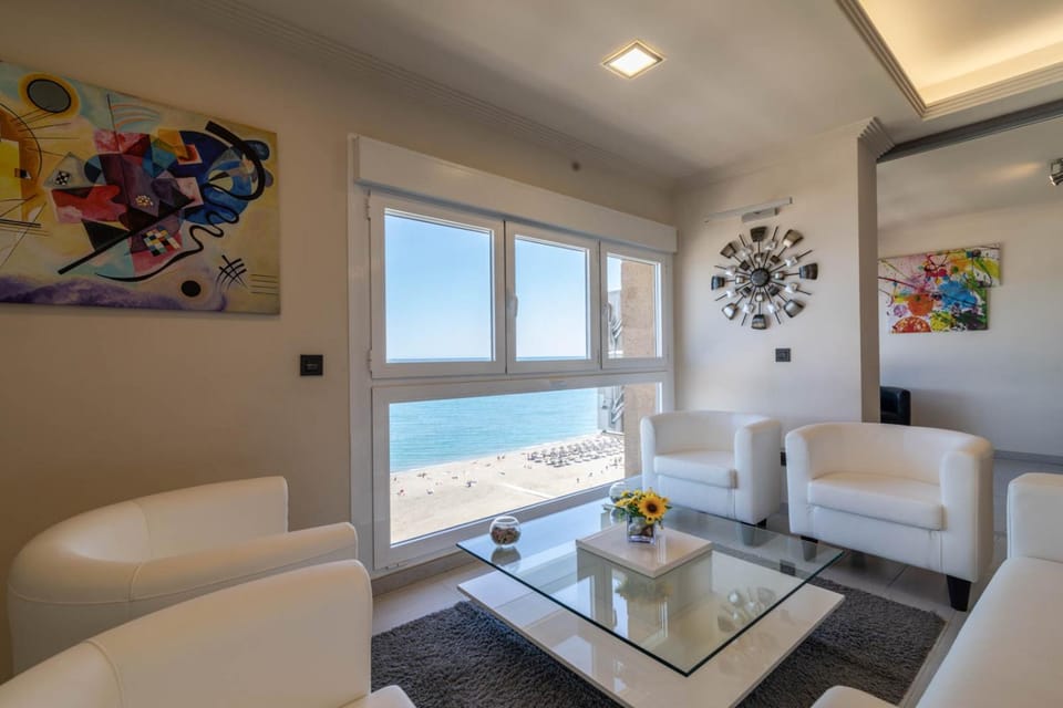 Royal Executive Suite Apartment in Malaga