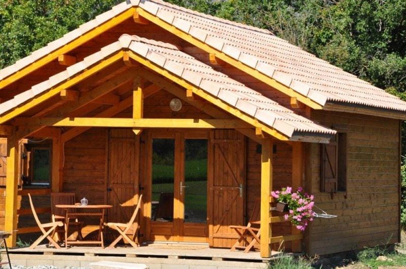 Domaine De Malcor Adult et enfants à partir de 12 ans - nous contacter Chalet in Provence-Alpes-Côte d'Azur