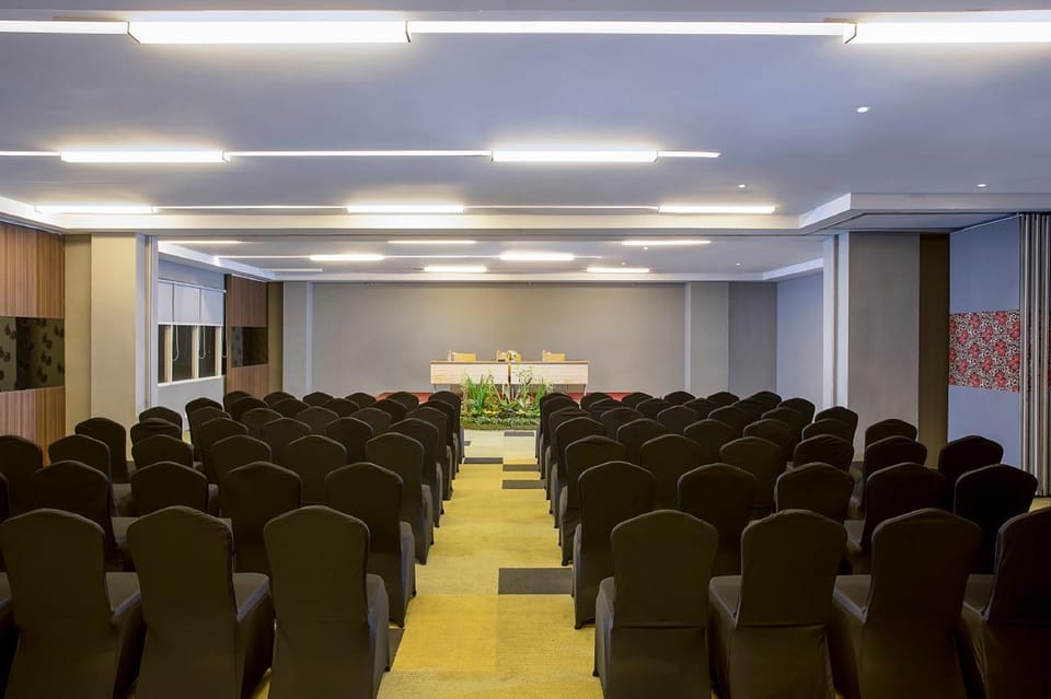 Meeting/conference room