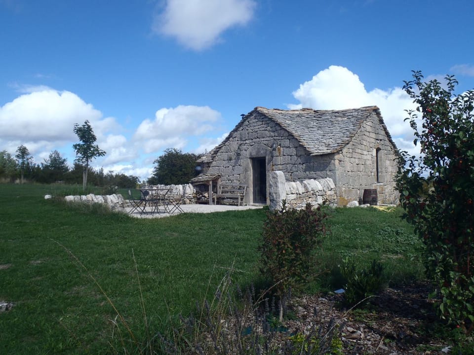Chapelle du Domaine de Bombes House in Auvergne-Rhône-Alpes