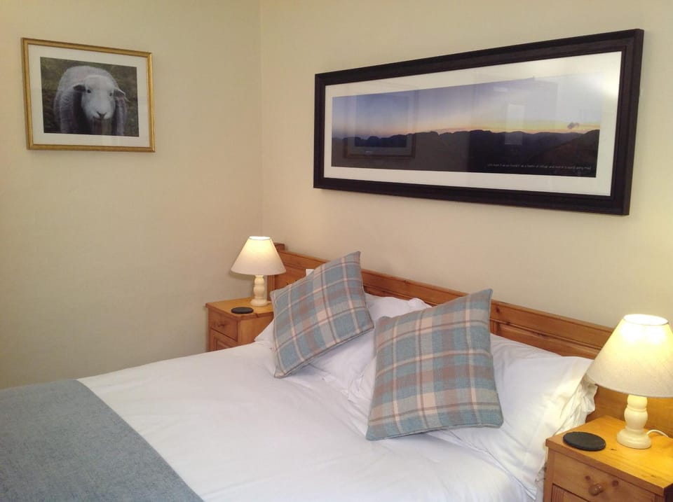 Old Water View Bed and Breakfast in England