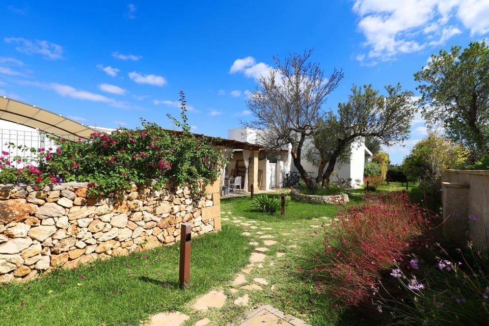Property building, Garden