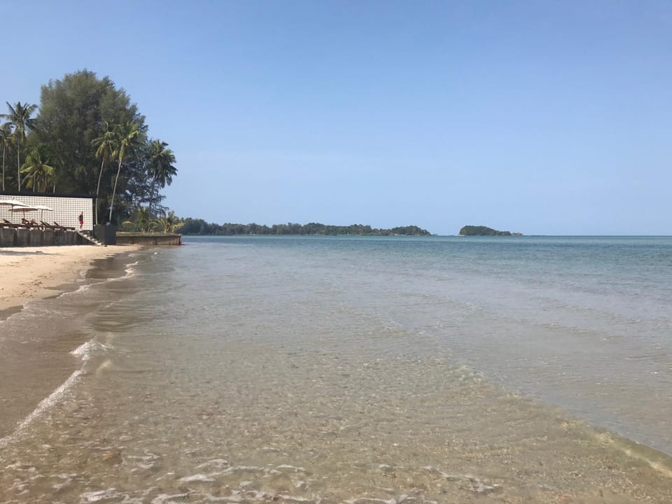 Nearby landmark, Day, Natural landscape, Beach