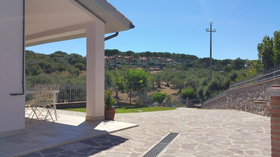 Property building, Patio, Restaurant/places to eat, BBQ facilities, Garden, On-site shops, View (from property/room), Balcony/Terrace, Garden view