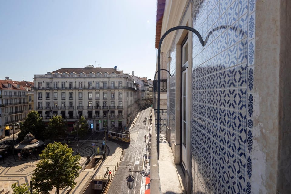 City view, Street view
