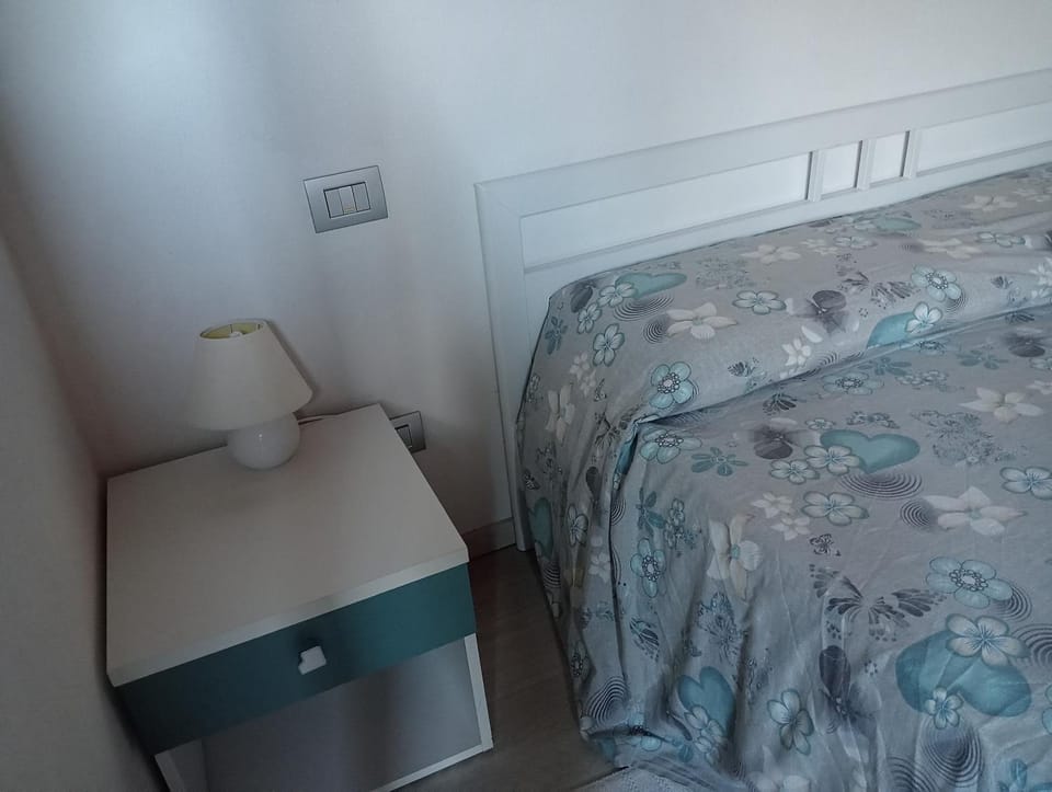 Vite diPinte 1 bilocale in langa Apartment in Liguria