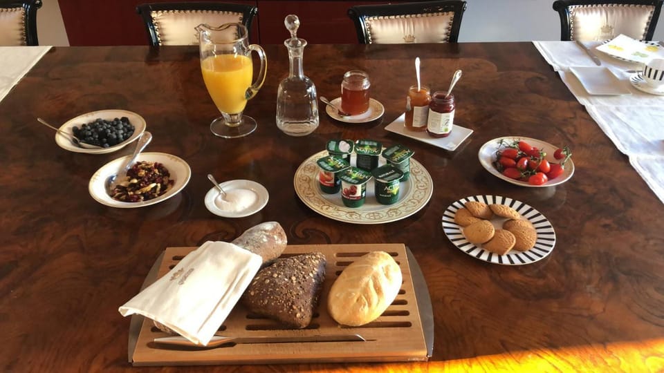 QUISIGUSTA Luxury B&B Bed and Breakfast in Canton of Ticino