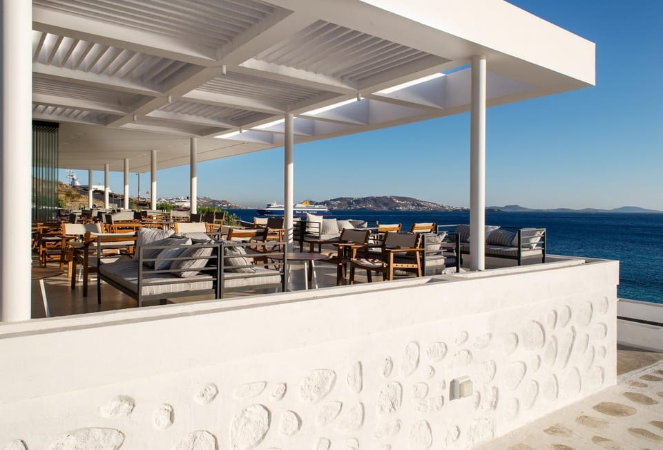 Lounge or bar