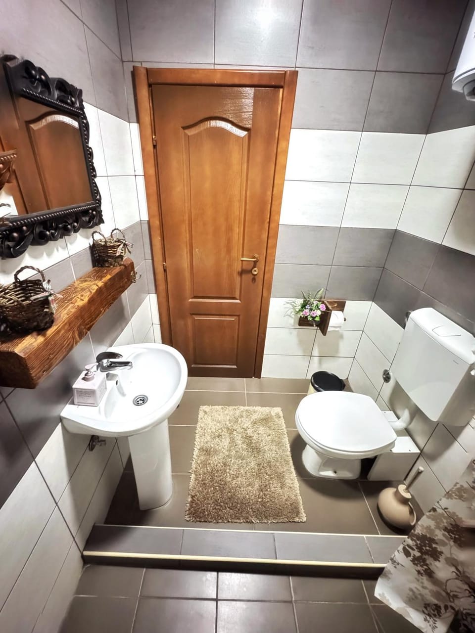 Toilet, Bathroom