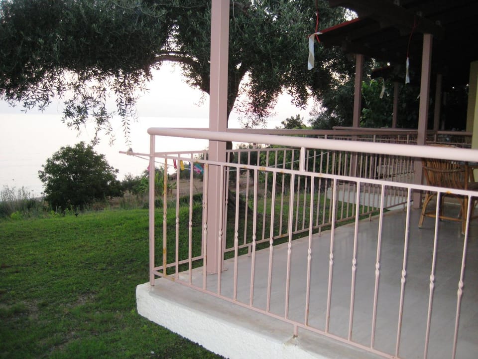 guest house kalamaki beach preveza Apartment in Greece