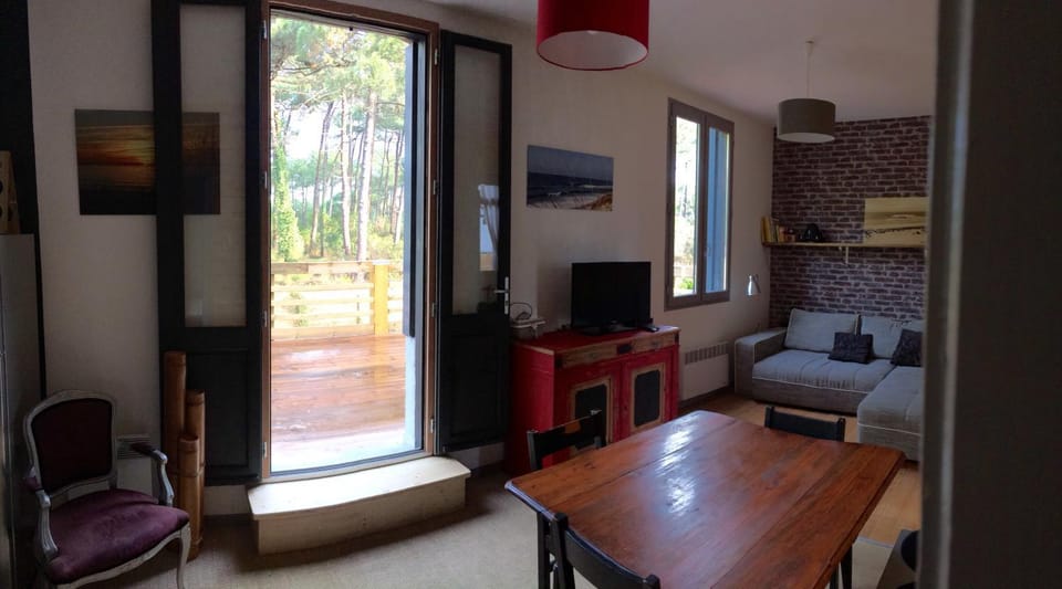 Patio, Living room, Dining area