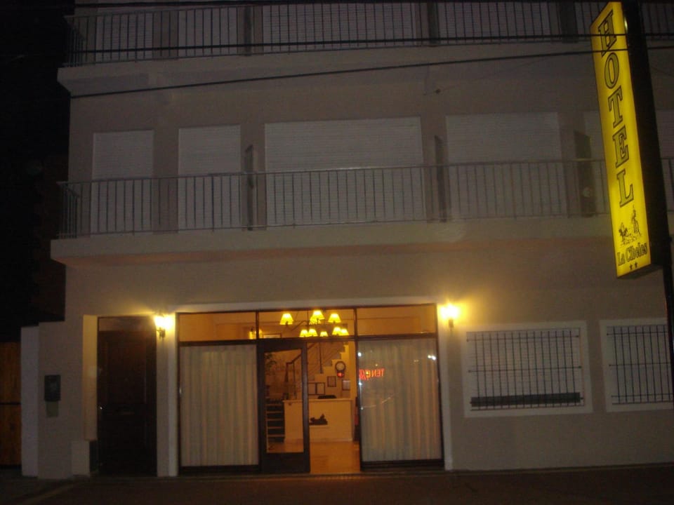 Facade/entrance, Night