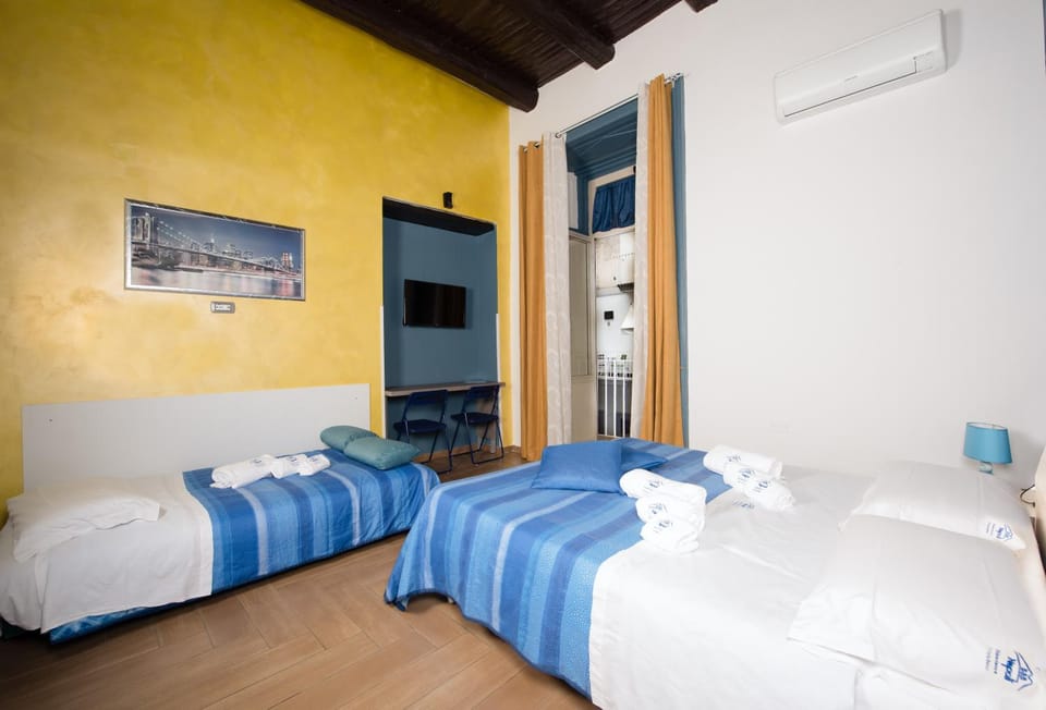 Chiaia Relax Bed and Breakfast in Naples