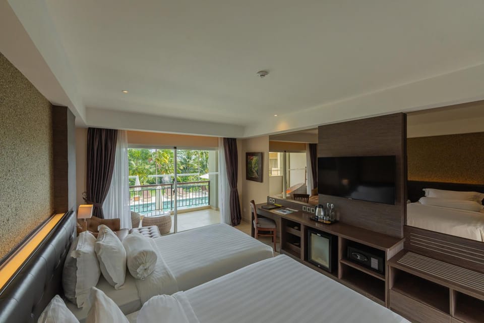 View (from property/room), Bedroom, Pool view