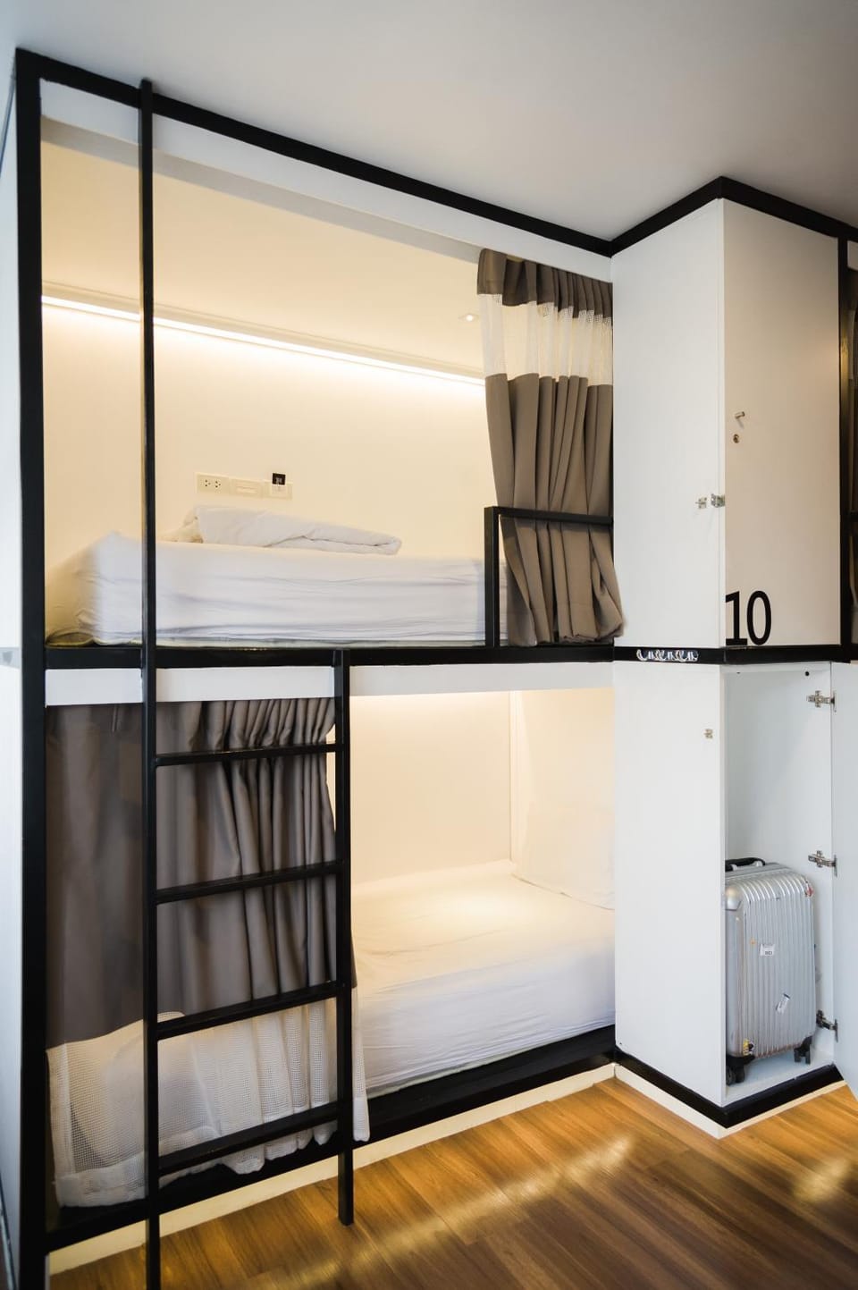 bunk bed