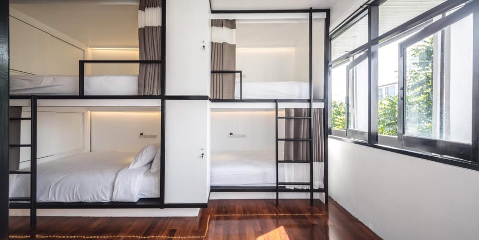 bunk bed