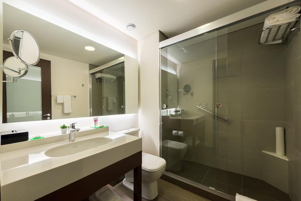 Shower, Bathroom