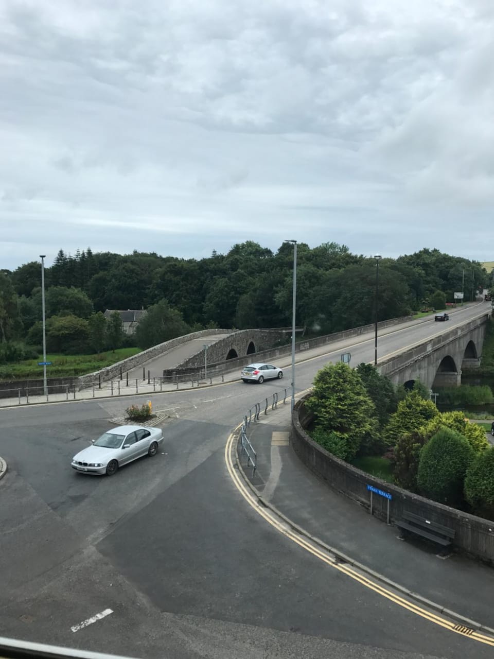 River view, Street view