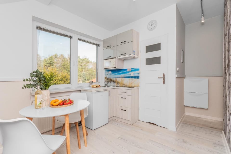 Kitchen or kitchenette, pet friendly, stove
