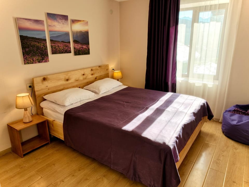 Bed, Photo of the whole room