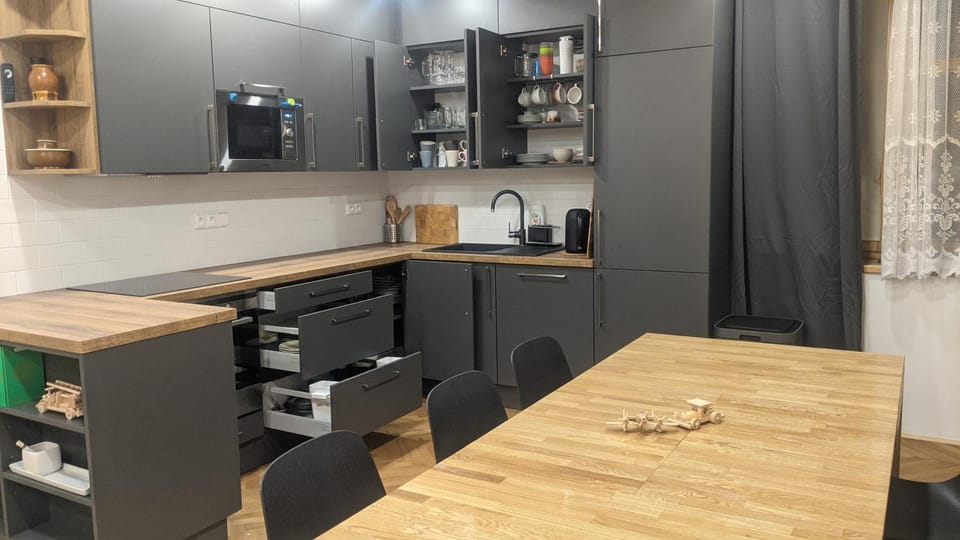 Kitchen or kitchenette, stove