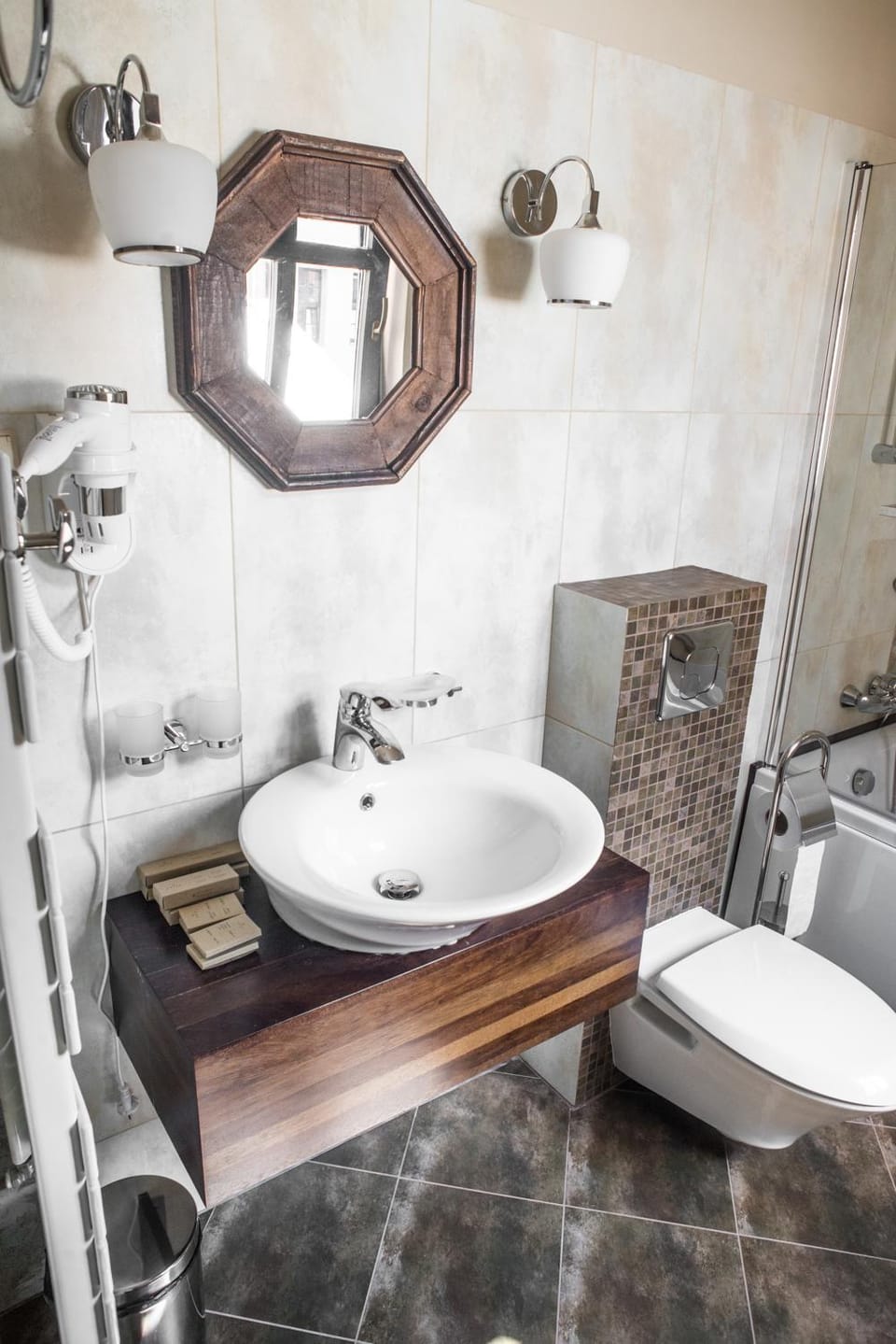 Toilet, Bathroom, Photo of the whole room