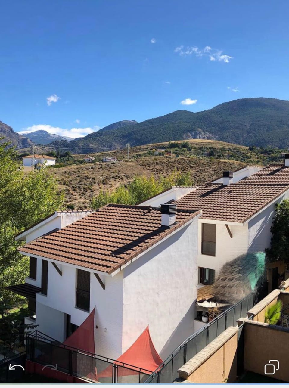 Garden view, Mountain view, Pool view