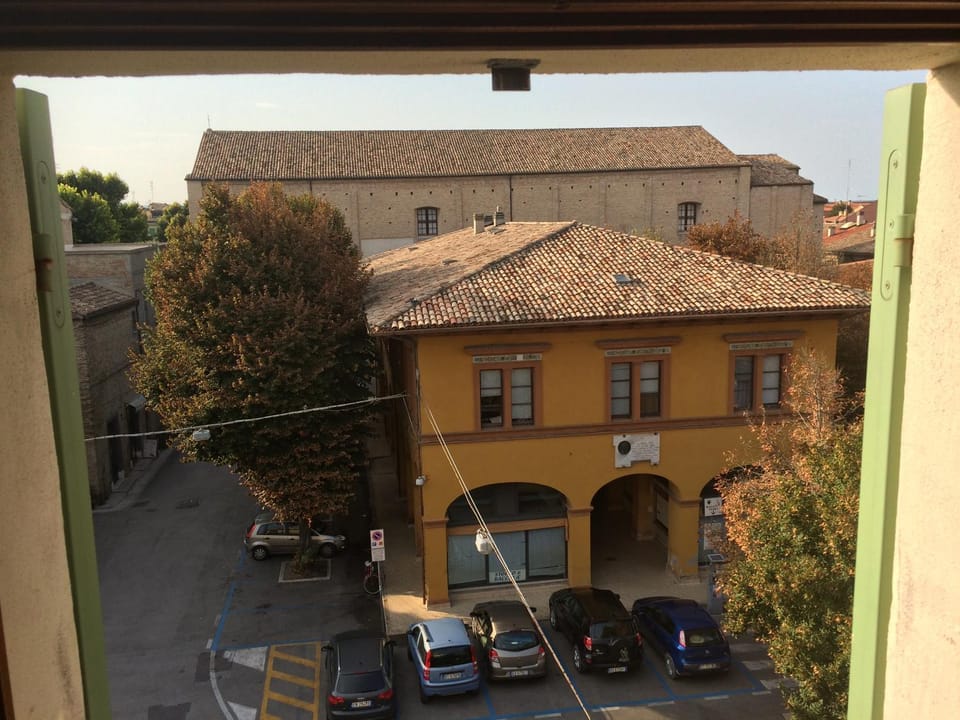 City view, Street view