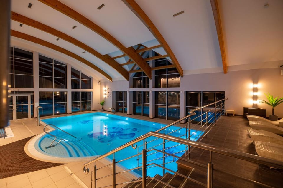 Pool view, Swimming pool