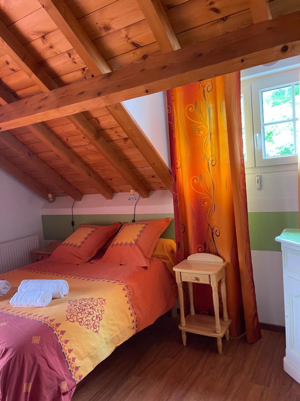 Les Gîtes de La Maison Bleue d'Estialescq Apartment in Nouvelle-Aquitaine