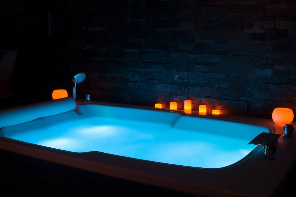 Hot Tub, Open Air Bath