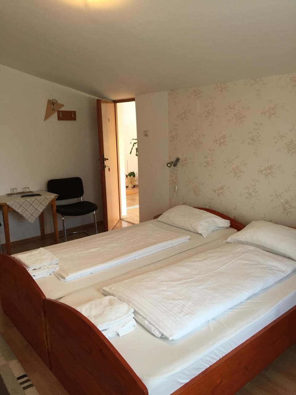 Shower, Toilet, BBQ facilities, BBQ facilities, Garden, Garden, Bathroom, TV and multimedia, Balcony/Terrace, Balcony/Terrace, Communal kitchen, Garden view
