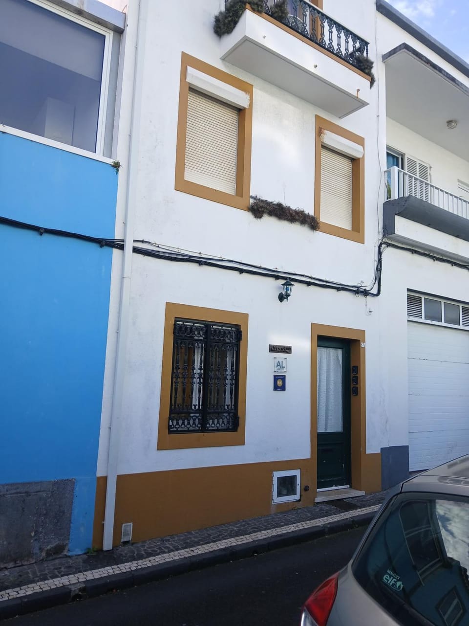 Property building, Facade/entrance